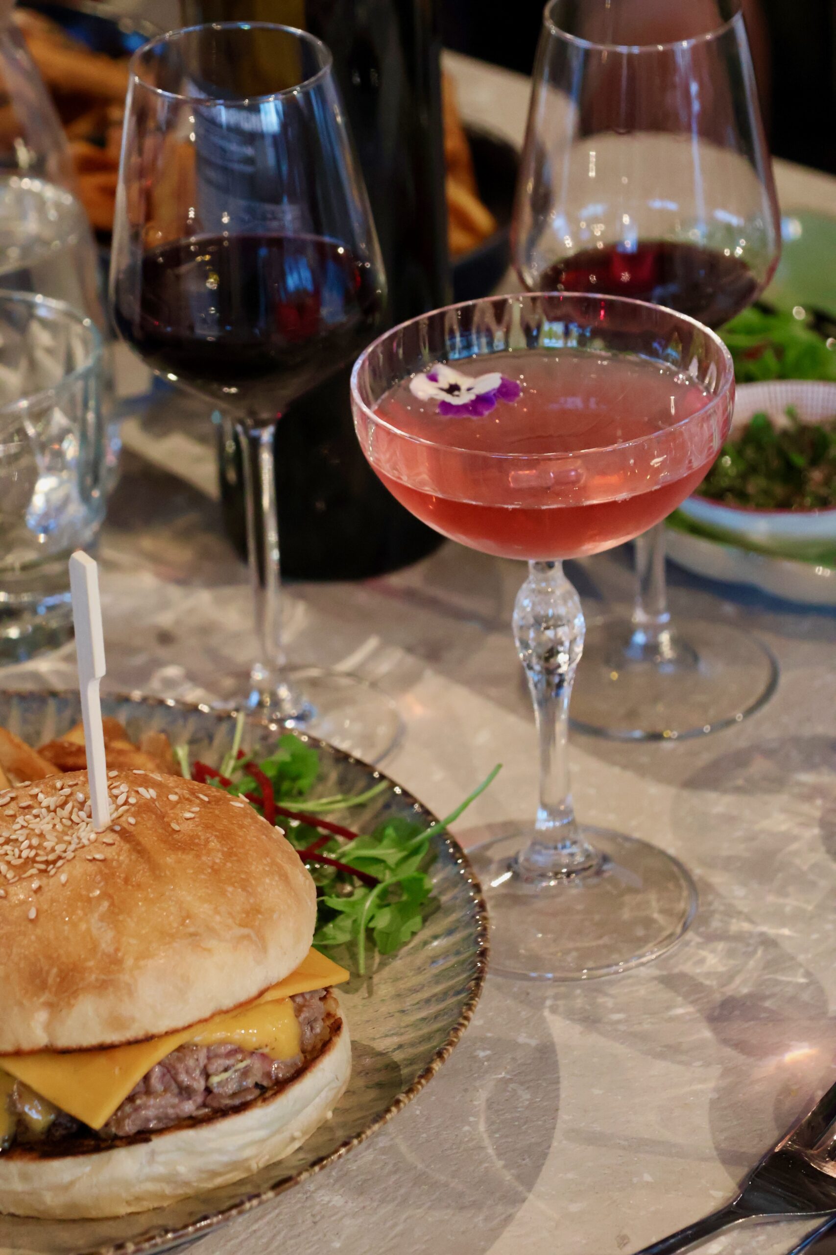 expert en photographie culinaire et d'ambiance dans le 37. je mets en valeur le savoir-faire unique de votre restaurant ou bar. parcourez mon portfolio !